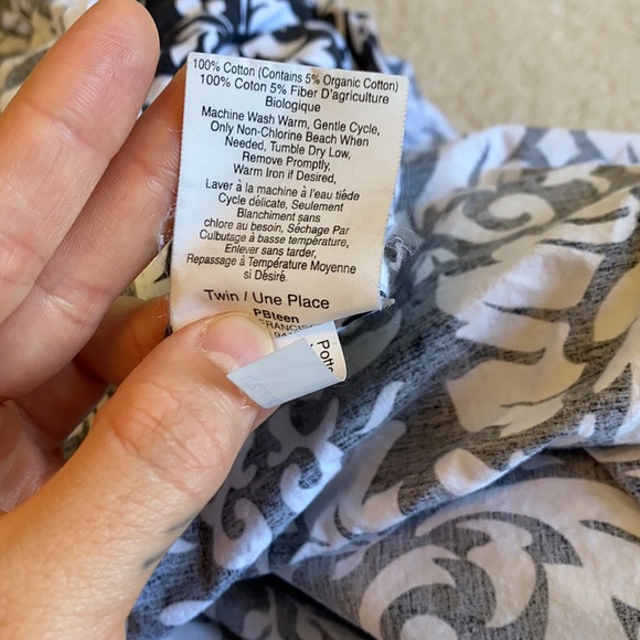 Black and white damask patterned duvet cover - Picture 6 of 8